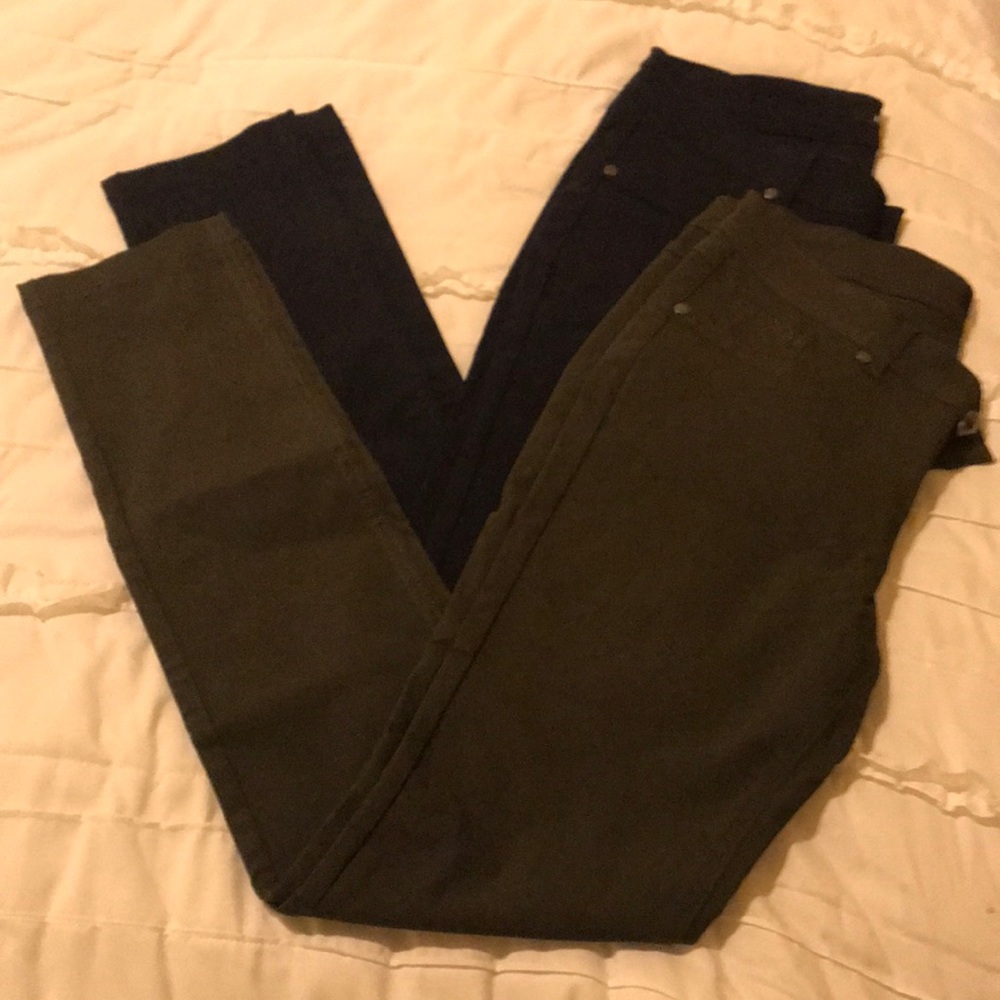 2 pairs of skinny pants. Navy and green.